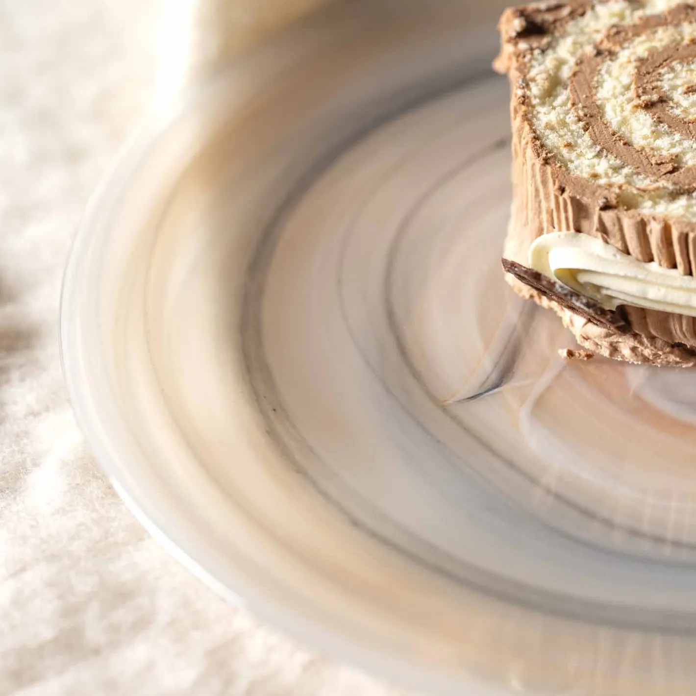 Teller ALABASTRO 25 cm beige/schwarz*LEONARDO Best