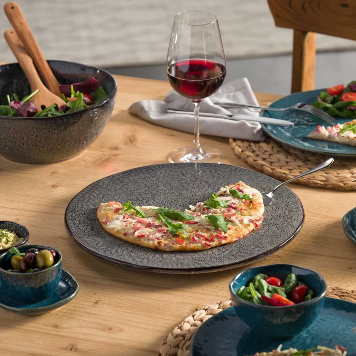 Tortenplatte MATERA 34 cm anthrazit*LEONARDO Hot